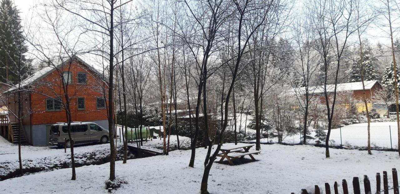 Chalet Tjaffers Lodge ดูร์บี ภายนอก รูปภาพ